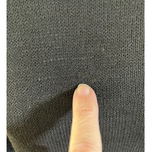 St. John Black Knit 2-Piece Set Sweater + Skirt Women’s 8 Classic - Picture 11 of 15